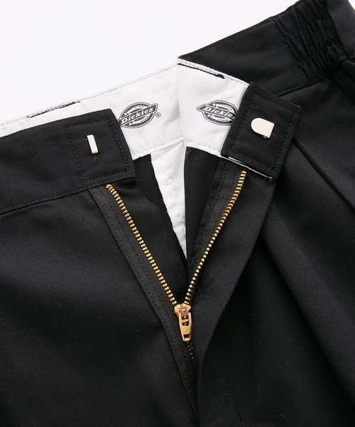 Dickies（ディッキーズ）の「Dickies/ディッキーズ 別注 TCツイル ツータック イージーワイドハーフパンツ【THE CRAFT CREW PRODUCTS】（チノパンツ・メンズ・カーキ/チャコール/ベージュ/ブルー/スミクロ/ブラック/ダークブラウン/インディゴブルー・S/2L/L/M）」の17枚目の写真