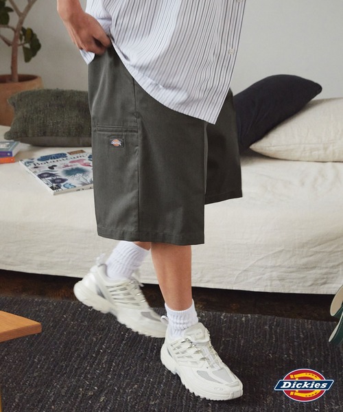 Dickies（ディッキーズ）の「Dickies/ディッキーズ 別注 TCツイル ツータック イージーワイドハーフパンツ【THE CRAFT CREW PRODUCTS】（その他パンツ・メンズ・カーキ/チャコール/ベージュ/ブルー/スミクロ/ブラック・S/2L/L/M）」の12枚目の写真