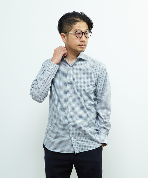 MEN'S MELROSE（メンズメルローズ）の「HITOYOSHIダブルネーム ｜ ヴィンテージパターンワイドカラーシャツ（シャツ/ブラウス・メンズ・ブルー/ライトベージュ・4/3/2/5）」の18枚目の写真
