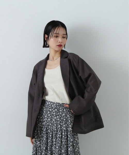 N.（N. Natural Beauty Basic）（エヌエヌナチュラルビューティーベーシック）の「シアーテーラードジャケット（テーラードジャケット・レディース・ベージュ/チャコールグレー/セージグリーン・MEDIUM）」の10枚目の写真