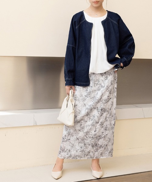Doux Belle(ドゥーベル)の「花柄ロングスカート(スカート・レディース・ベージュ/グレー・MEDIUM)」の15枚目の写真