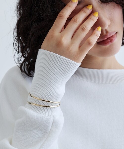 GALLEST（ギャレスト）の「エアリーメタルバングル（ブレスレット・レディース・シルバー/ゴールド・00）」の3枚目の写真