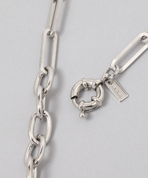 JEANASIS(ジーナシス)の「Yラインロングチェーンネックレス/290385(ネックレス・レディース・ゴールド/シルバー・FREE)」の6枚目の写真