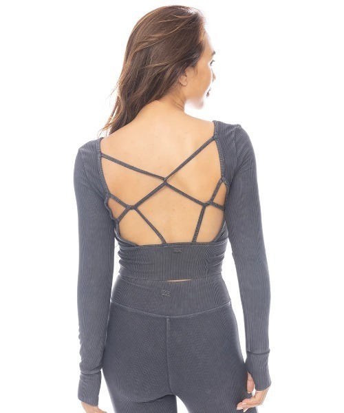BILLABONG(ビラボン)の「BILLABONG レディース 【ACTIVE】 ACTIVE RIB BRA LS TEE アクティブウェア 【2025年春夏モデル】/ビラボントレーニングショート丈長袖トップス(その他トップス・レディース・ブラック/ライトパープル・MEDIUM)」の3枚目の写真
