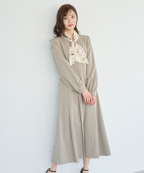 Andemiu(アンデミュウ)の「【weathernews×Andemiu】ハナガラボウタイワンピース326812(ワンピース・レディース・グリーン/チャコールグレー/ベージュ・FREE)」の3枚目の写真