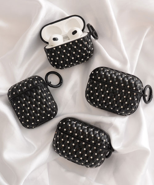 Mayree(メイリー)の「【float】キラキラ ラインストーン エアポッズ/エアポッズプロ ケース カバー【AirPods 第1世代/第2世代/第3世代/pro/pro2】(ヘッドフォン/イヤホン・レディース・アイボリー/クリアブラック/クリア/ブラック・A/C/D/B)」の10枚目の写真