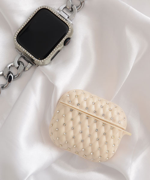 Mayree(メイリー)の「【float】キラキラ ラインストーン エアポッズ/エアポッズプロ ケース カバー【AirPods 第1世代/第2世代/第3世代/pro/pro2】(ヘッドフォン/イヤホン・レディース・アイボリー/クリアブラック/クリア/ブラック・A/C/D/B)」の6枚目の写真