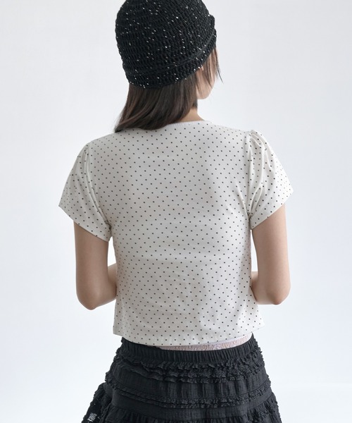 UNE MANSION（ユヌマンション）の「【UNE ORIGINAL】スナップボタンショルダーパフレイヤードドットパターンカーディガン（カーディガン/ボレロ・レディース・ホワイト/グレー/ブラック・SMALL/MEDIUM）」の11枚目の写真