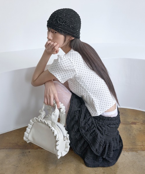 UNE MANSION（ユヌマンション）の「【UNE ORIGINAL】スナップボタンショルダーパフレイヤードドットパターンカーディガン（カーディガン/ボレロ・レディース・ホワイト/グレー/ブラック・SMALL/MEDIUM）」の17枚目の写真