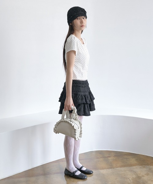 UNE MANSION（ユヌマンション）の「【UNE ORIGINAL】スナップボタンショルダーパフレイヤードドットパターンカーディガン（カーディガン/ボレロ・レディース・ホワイト/グレー/ブラック・SMALL/MEDIUM）」の18枚目の写真