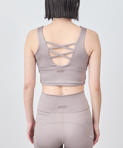 NERGY(ナージー)の「ナージージャパン NERGY ALPENタンクブラトップス_(スポーツブラ・レディース・サックスブルー/ベージュ/チャコールグレー・M/L)」の11枚目の写真