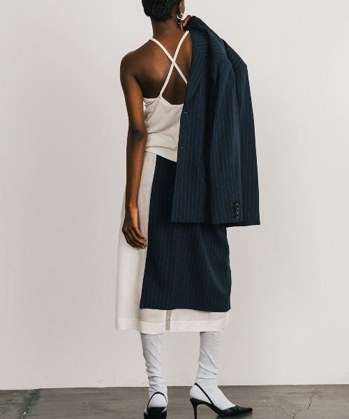 CREDONA(クレドナ)の「CALATHEA STRIPE LAYERED PANTS/カラテアストライプレイヤードパンツ(スラックス・レディース・ネイビー・0/1)」の11枚目の写真
