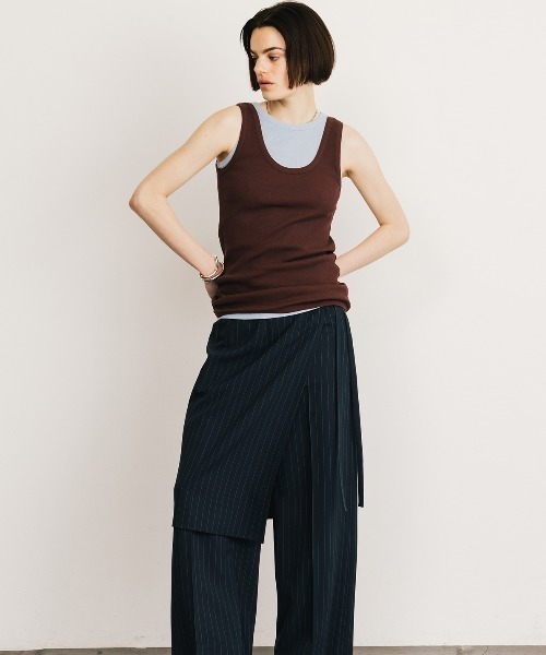 CREDONA(クレドナ)の「CALATHEA STRIPE LAYERED PANTS/カラテアストライプレイヤードパンツ(スラックス・レディース・ネイビー・0/1)」の4枚目の写真