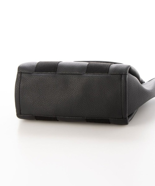 cache cache（カシュ カシュ）の「【cache cache】太ショルダー付き2wayテープトートバッグ M（ショルダーバッグ・レディース・ブラック/グレー/ブラウン/アイボリー/ベージュ・FREE）」の8枚目の写真