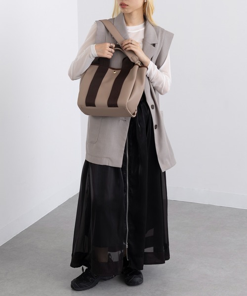 cache cache（カシュ カシュ）の「【cache cache】太ショルダー付き2wayテープトートバッグ M（ショルダーバッグ・レディース・ブラック/グレー/ブラウン/アイボリー/ベージュ・FREE）」の21枚目の写真