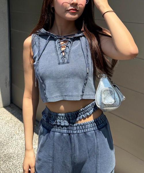 SPIRALGIRL（スパイラルガール）の「ピグメントノースリトップス（スウェット・レディース・ブラック/ブラウン/ネイビー・FREE）」の15枚目の写真