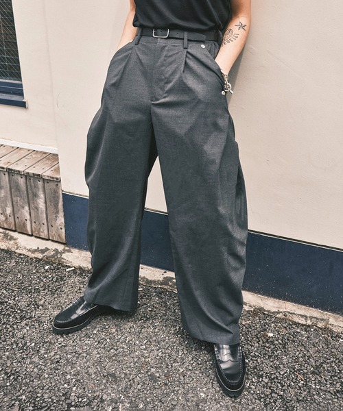 専用　コンダクター 18AW ダメージ & リペア 加工 スラックス 黒 S 専用 コンダクター 18AW ダメージ & リペア 加工 スラックス 黒