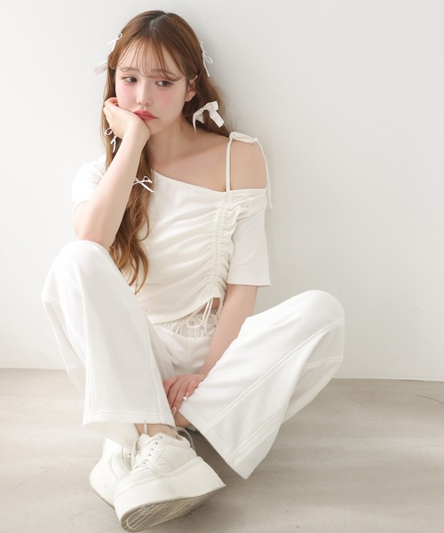 one after another NICE CLAUP(ワンアフターアナザーナイスクラップ)の「【T-shirt collection】ピグメントドロストTee(Tシャツ/カットソー・レディース・カーキ/オフホワイト/チャコールグレー・FREE)」の9枚目の写真