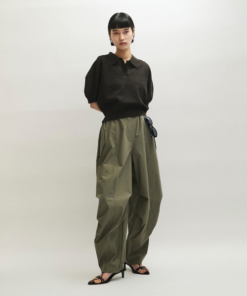 ADAM ET ROPE'（アダムエロペ）の「ラミーニットポロシャツ（ポロシャツ・レディース・サックスブルー/ブラック系その他/ブルー系その他・FREE）」の11枚目の写真