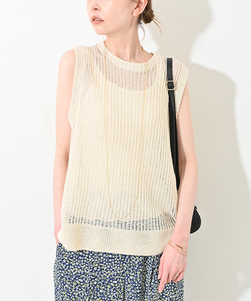 SLOBE IENA（スローブイエナ）の「《追加》KAYAノースリーブプルオーバー（ニット/セーター・レディース・カーキ/アイボリー/ブルー/ブラウン・FREE）」の18枚目の写真