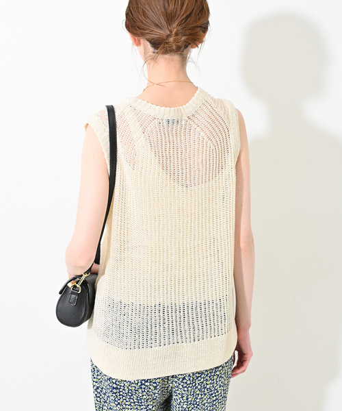 SLOBE IENA（スローブイエナ）の「《追加》KAYAノースリーブプルオーバー（ニット/セーター・レディース・カーキ/アイボリー/ブルー/ブラウン・FREE）」の20枚目の写真