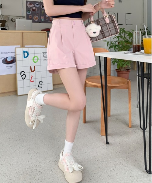 Teem Store(チームストア)の「センタープレスタックショートパンツ(スラックス・レディース・ブラック/ホワイト/ピンク/ベージュ・S/M)」の8枚目の写真