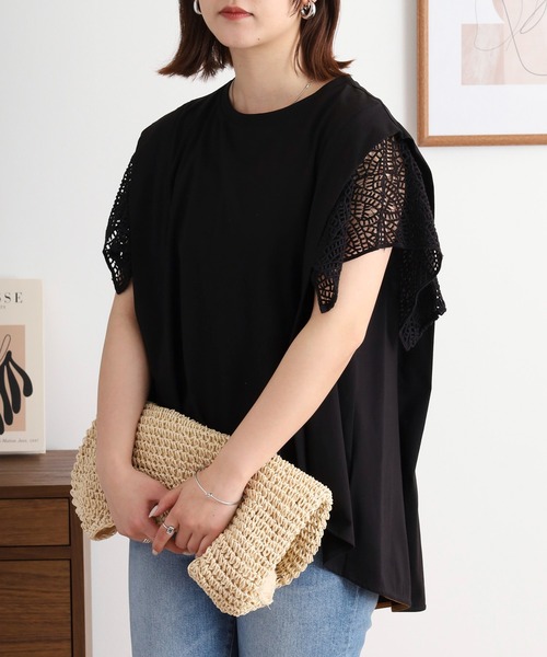EGLANTINE（エグランティーヌ）の「EGLANTINE 袖レースカットソー（Tシャツ/カットソー・レディース・レッド/ロイヤルブルー/ブラック/オフホワイト・40）」の9枚目の写真