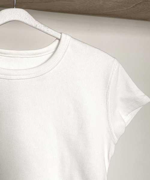 LOWO(ロワ)の「綿混ベーシックデザインTシャツ カットソー(Tシャツ/カットソー・レディース・ホワイト/ブラック/グレー・L/M/S)」の9枚目の写真