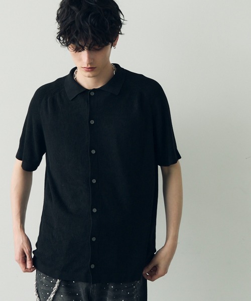 Shoowtime(ショウタイム)の「button-down summer knit tops / ボタンダウンサマーニットトップス(Tシャツ/カットソー・メンズ・ブラック/グレー・MEDIUM/LARGE/X-LARGE)」の12枚目の写真