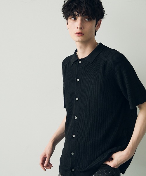 Shoowtime(ショウタイム)の「button-down summer knit tops / ボタンダウンサマーニットトップス(Tシャツ/カットソー・メンズ・ブラック/グレー・MEDIUM/LARGE/X-LARGE)」の7枚目の写真