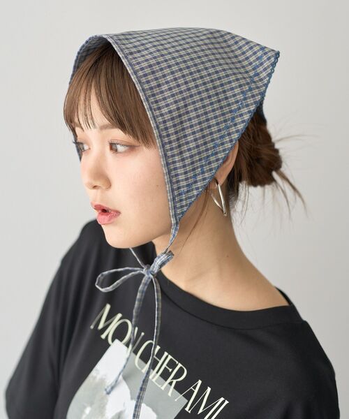 earth music&ecology(アースミュージックアンドエコロジー)の「チェックバブーシュカ(その他ヘアアクセサリー・レディース・ブルー/グリーン/アイボリー・FREE)」の4枚目の写真