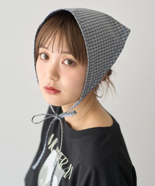earth music&ecology(アースミュージックアンドエコロジー)の「チェックバブーシュカ(その他ヘアアクセサリー・レディース・ブルー/グリーン/アイボリー・FREE)」の5枚目の写真