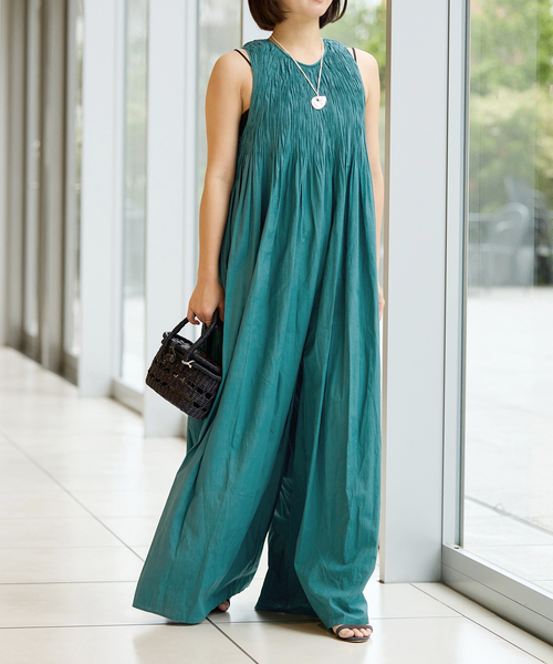 IENA LA BOUCLE（イエナラブークル）の「IENA LA BOUCLE ギャザーオールインワン（つなぎ/オールインワン・レディース・グリーン/ブラック・36/38）」の9枚目の写真