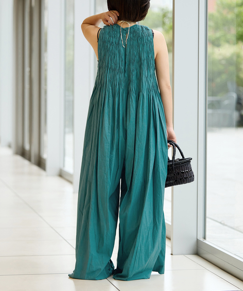 IENA LA BOUCLE（イエナラブークル）の「IENA LA BOUCLE ギャザーオールインワン（つなぎ/オールインワン・レディース・グリーン/ブラック・36/38）」の11枚目の写真