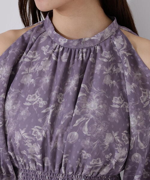PROPORTION BODY DRESSING（プロポーションボディドレッシング）の「オープンショルダー花柄ワンピース / 1215240701（ワンピース・レディース・ダークグレー/ホワイト系その他・SMALL/MEDIUM）」の13枚目の写真