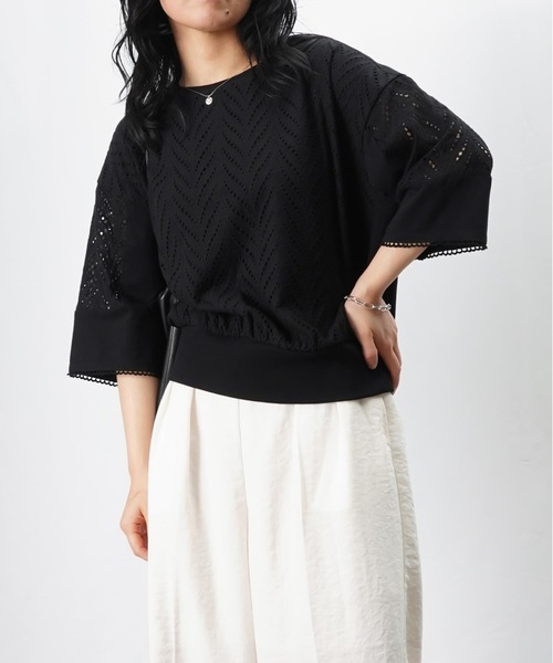 LUCA/LADY LUCK LUCA(ルカ/レディラックルカ)の「LC/LLL レースドッキングカットソー(Tシャツ/カットソー・レディース・オフホワイト/ライトベージュ/ブラック・FREE)」の2枚目の写真