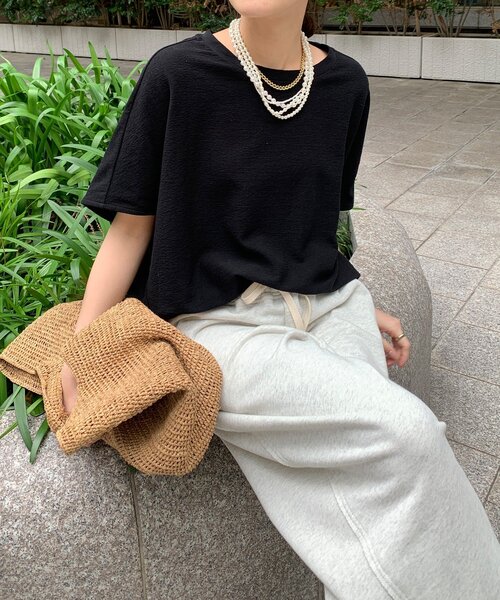 DouDou(ドゥドゥ)の「ドライタッチコクーンプルオーバー(Tシャツ/カットソー・レディース・ブラウン/オフホワイト/ブラック・FREE)」の3枚目の写真