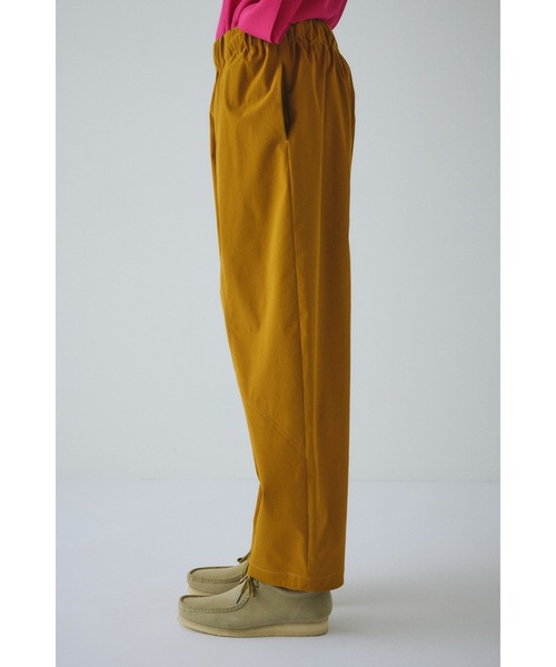 HeRIN.CYE（ヘリンドットサイ）の「Swinching  cocoon pants　　スイッチングコクーンパンツ（その他パンツ・レディース・ブラック/イエロー系その他/グリーン・36/38）」の15枚目の写真