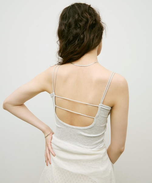Lutim by u（ルチバイユー）の「Double strap camisole with cups / ダブルストラップカップ付キャミソール（キャミソール・レディース・オートミール/ブラック/ホワイト/ネイビー・FREE）」の3枚目の写真
