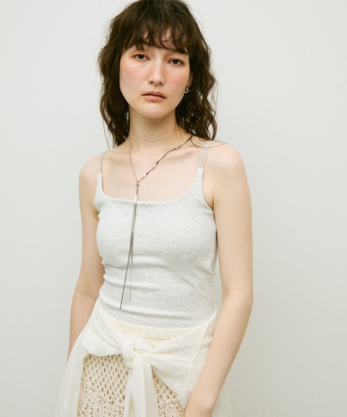 Lutim by u（ルチバイユー）の「Double strap camisole with cups / ダブルストラップカップ付キャミソール（キャミソール・レディース・オートミール/ブラック/ホワイト/ネイビー・FREE）」の20枚目の写真