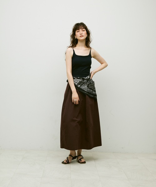 Lutim by u（ルチバイユー）の「Double strap camisole with cups / ダブルストラップカップ付キャミソール（キャミソール・レディース・オートミール/ブラック/ホワイト/ネイビー・FREE）」の15枚目の写真