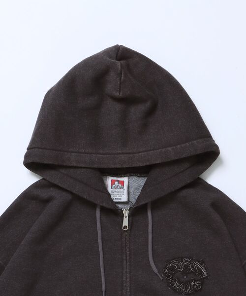 BEN DAVIS(ベンデイビス)の「【BEN DAVIS(ベンデイビス)】PATCHING BLEACH ZIP HOODIE / 加工 ジップパーカー ワッペン フーディ 裏起毛(パーカー・メンズ・ブラック/マスタード・LARGE/MEDIUM/X-LARGE)」の5枚目の写真