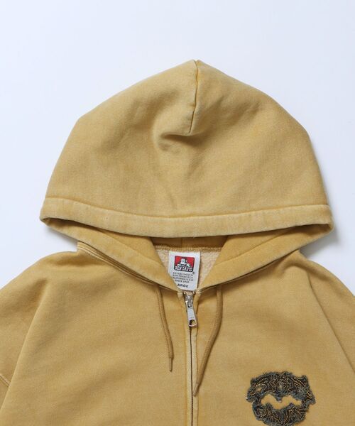 BEN DAVIS(ベンデイビス)の「【BEN DAVIS(ベンデイビス)】PATCHING BLEACH ZIP HOODIE / 加工 ジップパーカー ワッペン フーディ 裏起毛(パーカー・メンズ・ブラック/マスタード・LARGE/MEDIUM/X-LARGE)」の11枚目の写真