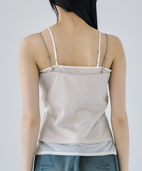 UNITED TOKYO（ユナイテッドトウキョウ）の「【残りわずか！】シアーレイヤリングキャミソール｜ウォッシャブル/カップ付き（キャミソール・レディース・ブラック/アイボリー・FREE）」の7枚目の写真