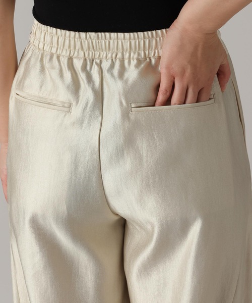A part by（アパートバイ）の「【高身長向けサイズ展開あり・あいか企画】サテンバルーンイージーパンツ（その他パンツ・レディース・ライトベージュ/アイボリー/ブラック/ブラウン・FREE/TALL）」の20枚目の写真