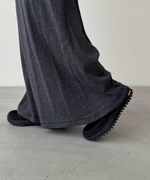 CANAL JEAN(キャナルジーン)の「Miller パネルリブスカート(スカート・レディース・ブラック/グレー系その他・ONE SIZE)」の14枚目の写真