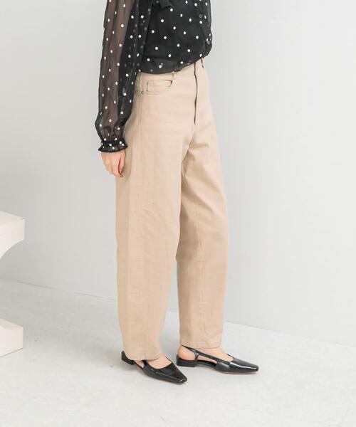 URBAN RESEARCH ROSSO WOMEN（アーバンリサーチ　ロッソ）の「ツイルバレルパンツ（その他パンツ・レディース・ブラック/ベージュ系その他・36/38）」の4枚目の写真