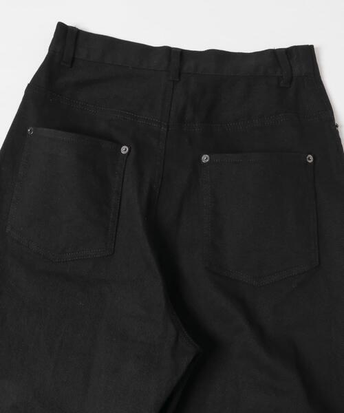 URBAN RESEARCH ROSSO WOMEN（アーバンリサーチ　ロッソ）の「ツイルバレルパンツ（その他パンツ・レディース・ブラック/ベージュ系その他・36/38）」の21枚目の写真