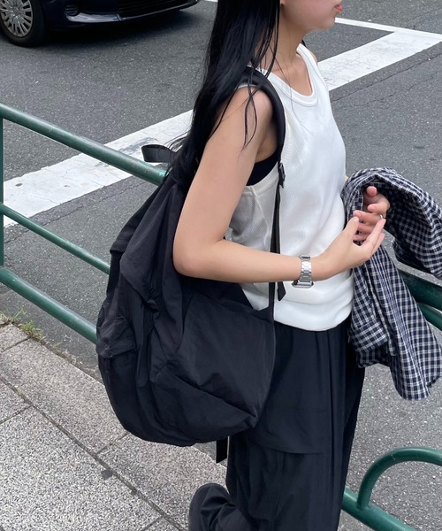 COLONY 2139（コロニートゥーワンスリーナイン）の「撥水ソフトナイロンバックパック（バックパック/リュック・メンズ・ブラック・FREE）」の7枚目の写真