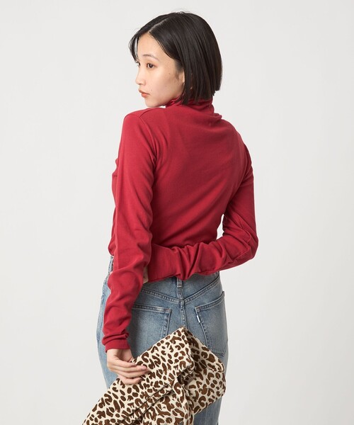 gicipi（ジチピ）の「＜gicipi＞PREZZEMO タートルネック プルオーバー（Tシャツ/カットソー・レディース・グレー/レッド/ブラック・2）」の22枚目の写真